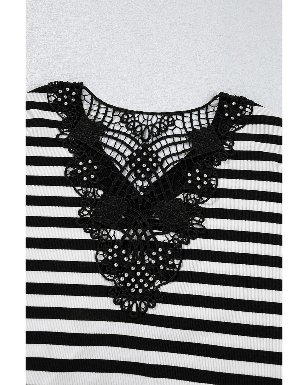 Black Stripe Crochet Hollow-out Back Buttoned Shoulder V Neck Top - M