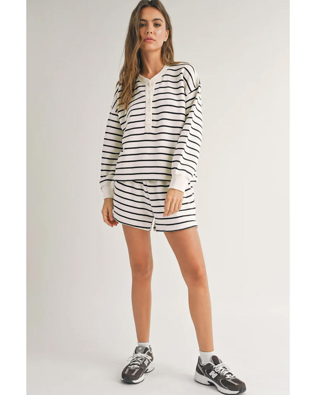 Black white Stripes Printed Half Button Long Sleeve Top and Shorts Set - M