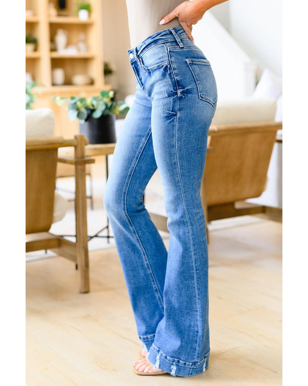 Sky Blue Slight Distressed Medium Wash Flare Jeans - 14 US