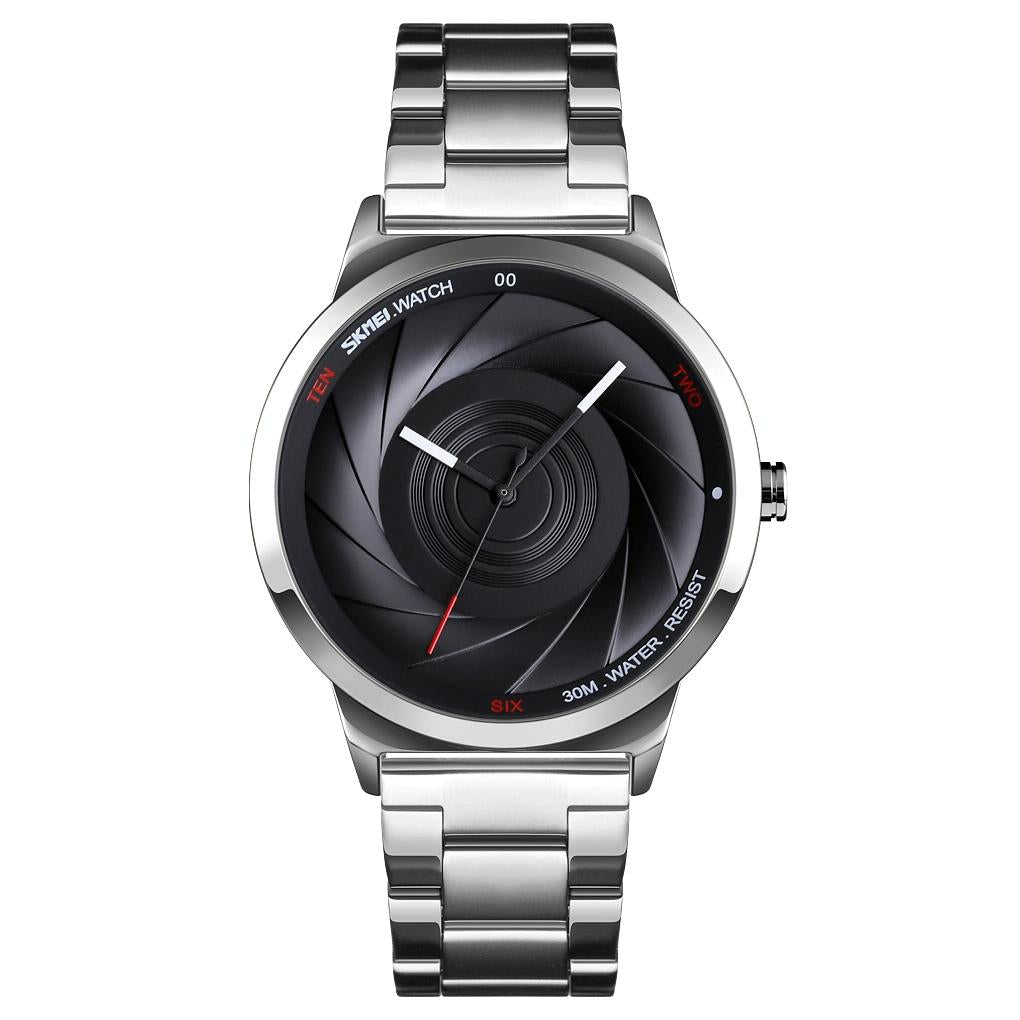 Stylish Waterproof Gold Quartz Watch for Men - Silver Black