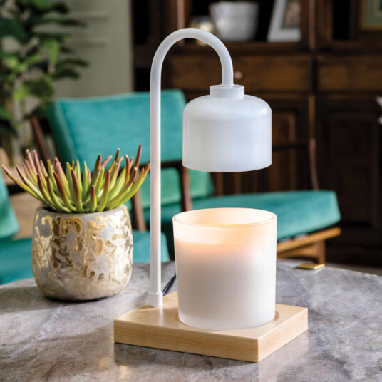 White & Wood Arched Lamp - RRP $69.95 - Wholesale - OUT OF STOCK - PREORDERS OPEN - ARRIVING EARLY SEPTEMBER