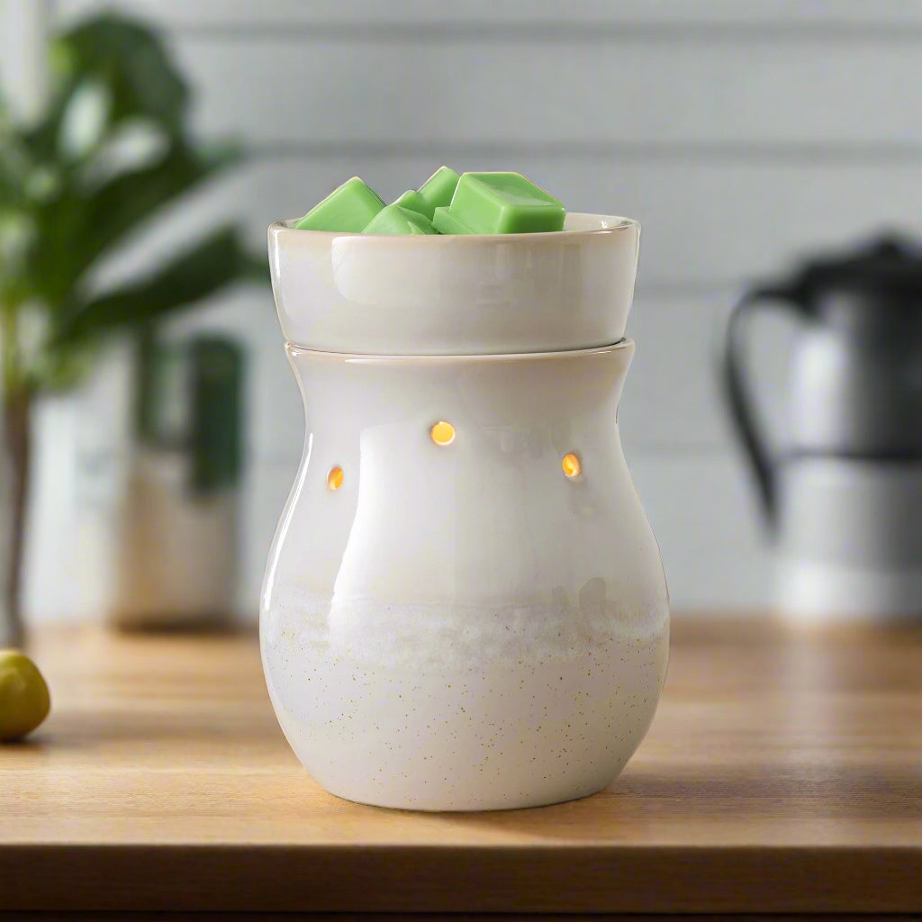 Frosted Farmhouse Illumination Warmer - RRP $43.95 - Wholesale - OUT OF STOCK - PREORDERS OPEN - ARRIVING EARLY SEPTEMBER