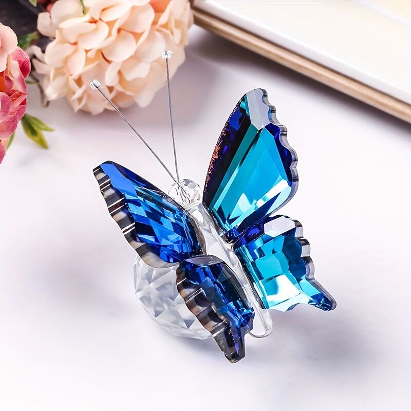 green fruit butterfly**"Crystal Wing Radiance" | 5.5cm Gradient Crystal Butterfly Sculpture — Poetry Captured in a Moment, an Eternal Gift Illuminating Space and Heart**