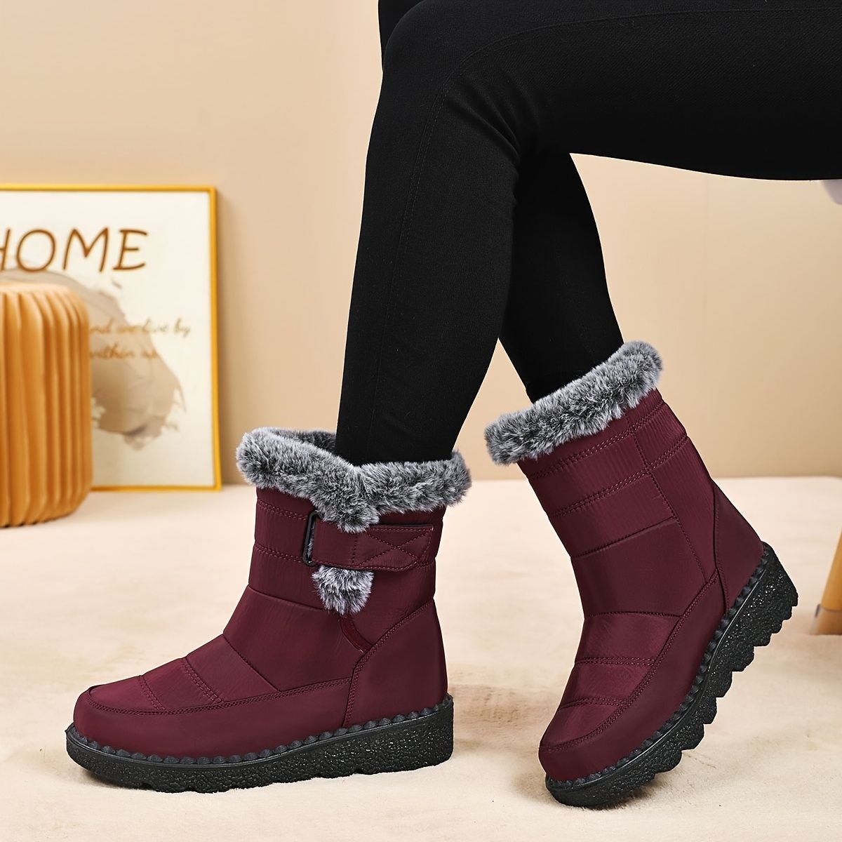Women's Faux-Fur Trimmed Snow Boots - Red - Size 8(AU8/EU36)