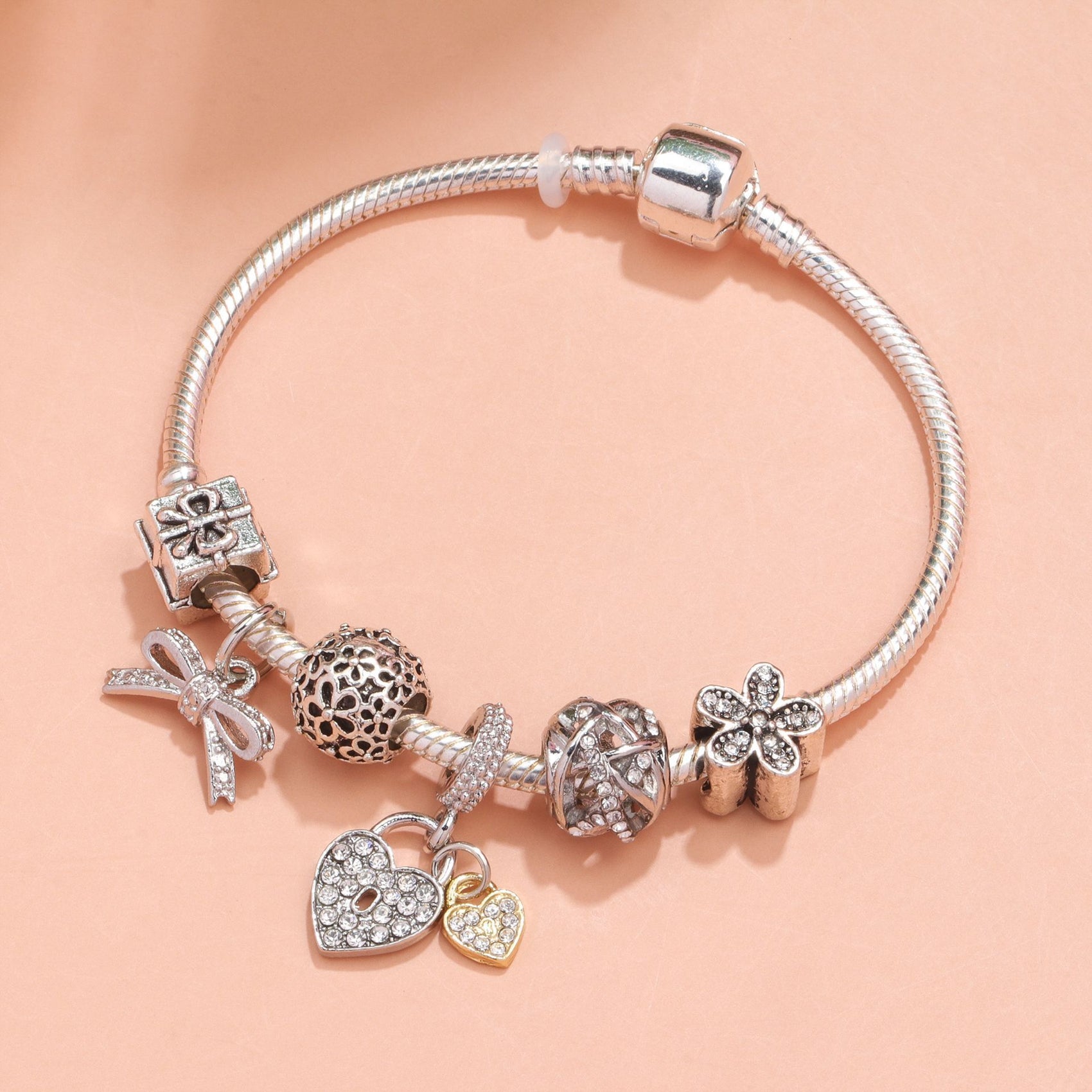 Hollow Out Crystal Flower Heart Bow Charm Bracelet(silver-toned,21cm)