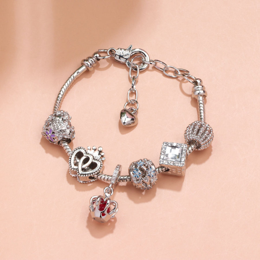 Hollow-out Rhinestone Heart Flower Charm Bracelet(Silver,18cm)