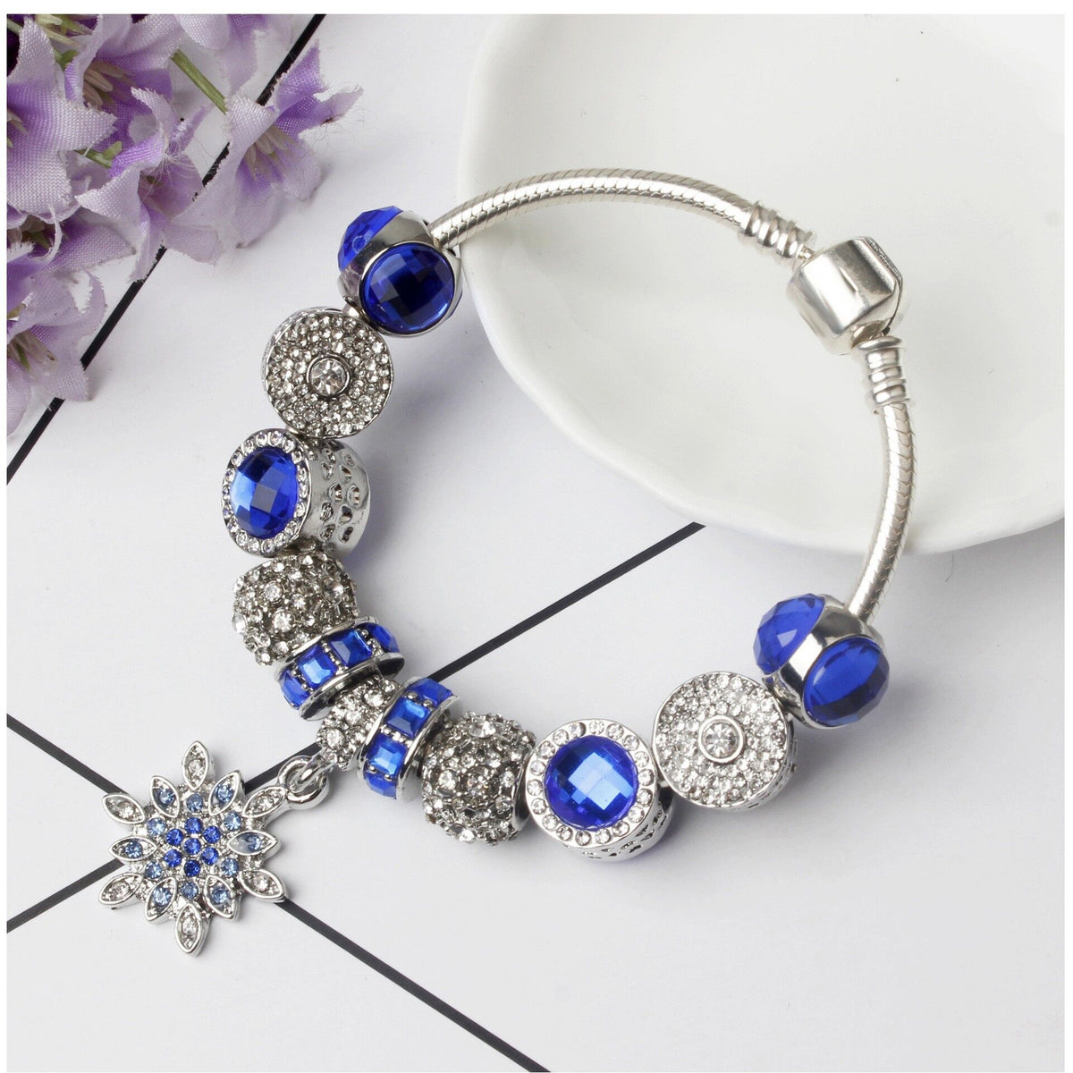 Blue Cat's Eye Glass Bead Bracelet - Zinc Alloy Rhinestone & Snowflake Pendant(17cm)