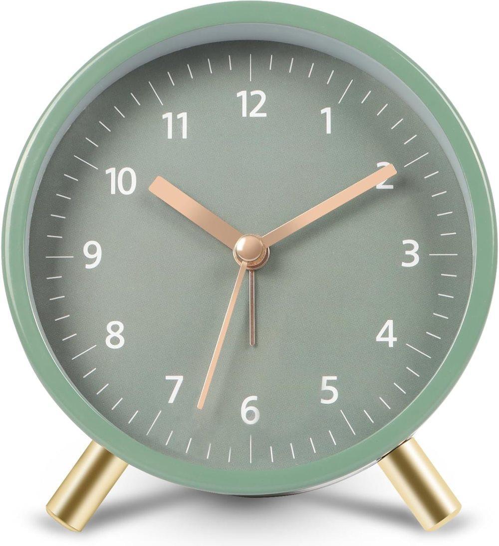 Silent Alarm Clock with Night Light and Backlight, Metal Clock for Bedrooms and Travel, green