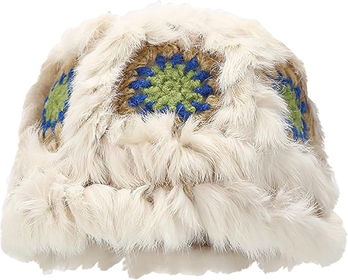 Soft plush fisherman's hat for winter - a cute and stylish warm sun hat for outdoors - suitable for ladies.