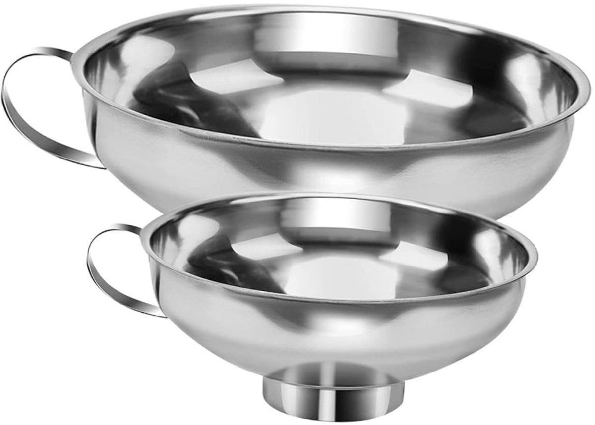 2 pieces - funnel - 12.5*10.5*4.3 cm and 17*15*5.8 cm - stainless steel funnel with wide mouth - for transferring liquids in the kitchen - for canning and bottling - Versatile - easy to store - kitchen utensils - silver