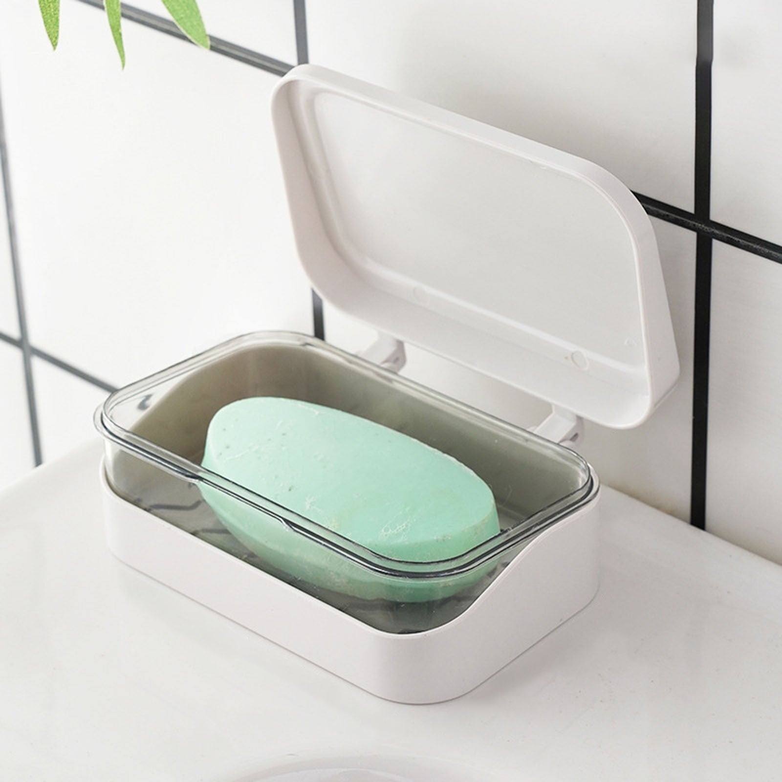 Bar Soap Holder Dish 1 Pack for Shower, Travel Soap Case with Lid for Gym, Camping Essentials, Travel Size Toiletries, Portable, Leakproof 4.72" x 3.14" x 1.77" Pink/1 Pcs