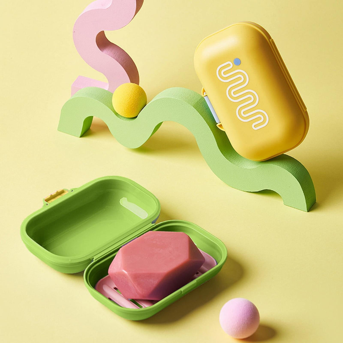 Travel Soap Case, Waterproof Portable Container with Ventilated Lid, Cute Bath Accessory for Hotels, Gym, Compact Toiletry Storage Solution Blue 4.52x2.95x1.88' 4.52" x 2.95" x 1.88" Green