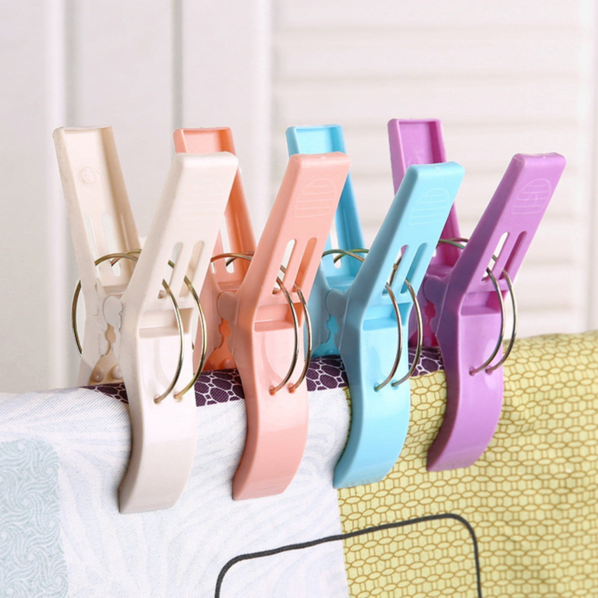Beach Towel Clips, Colour Beach Clips, Towel Clips for Beach Chairs Cruise, Heavy Duty Clothes Pins-Keep Your Towel from Blowing Away, Beach Accessories for Vacation, Set of 4, 3.34x4.72 3.34" x 4.72" multicolor1*4