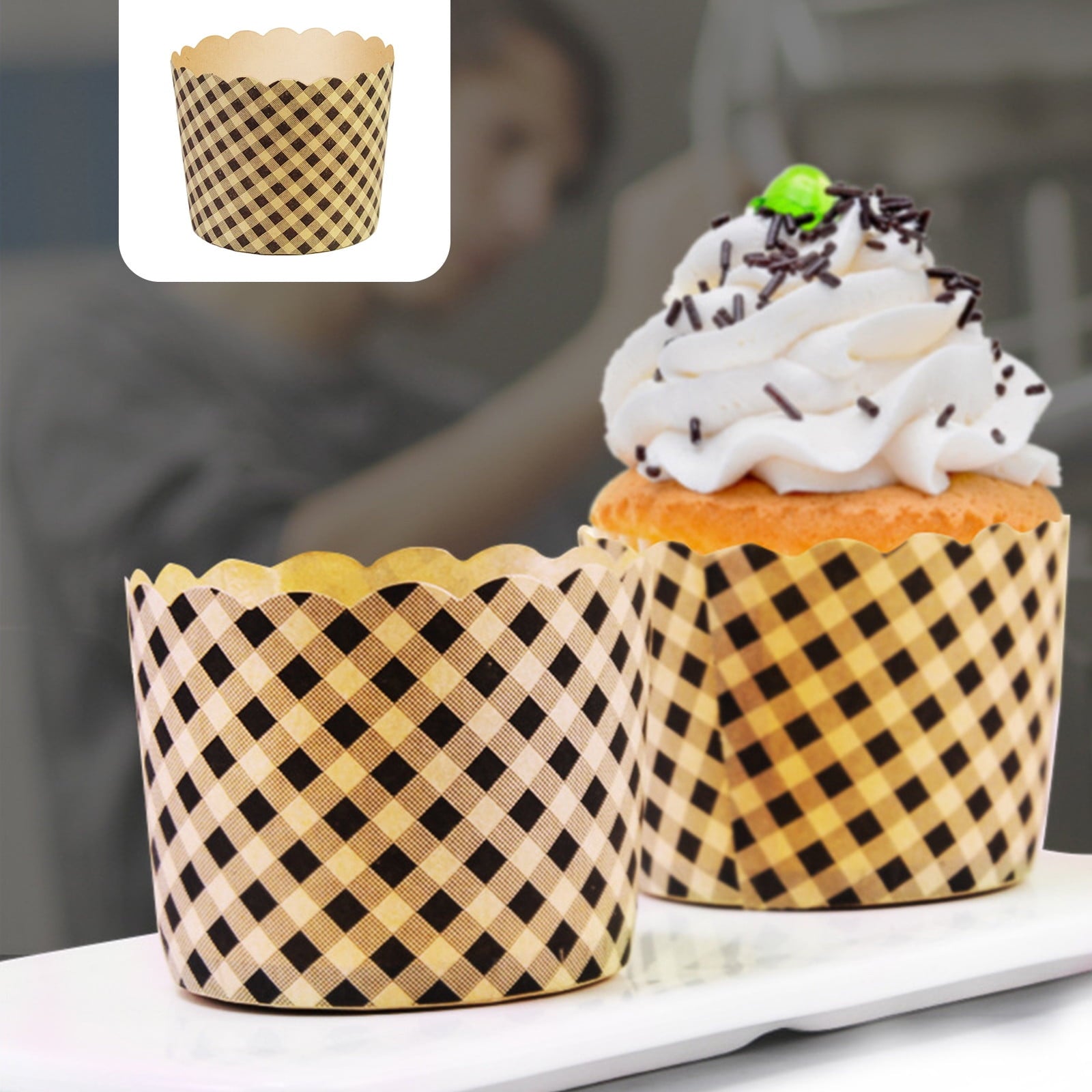100Pcs Baking Cups, Muffin Cups Thick Cake Paper Cups Bread Paper Cups Lattice Cake Box, Heavy Duty Cupcake Liners, Kraft Paper Cupcakes Greaseproof Wrappers Supplies, Christmas Baking Molds Yellow