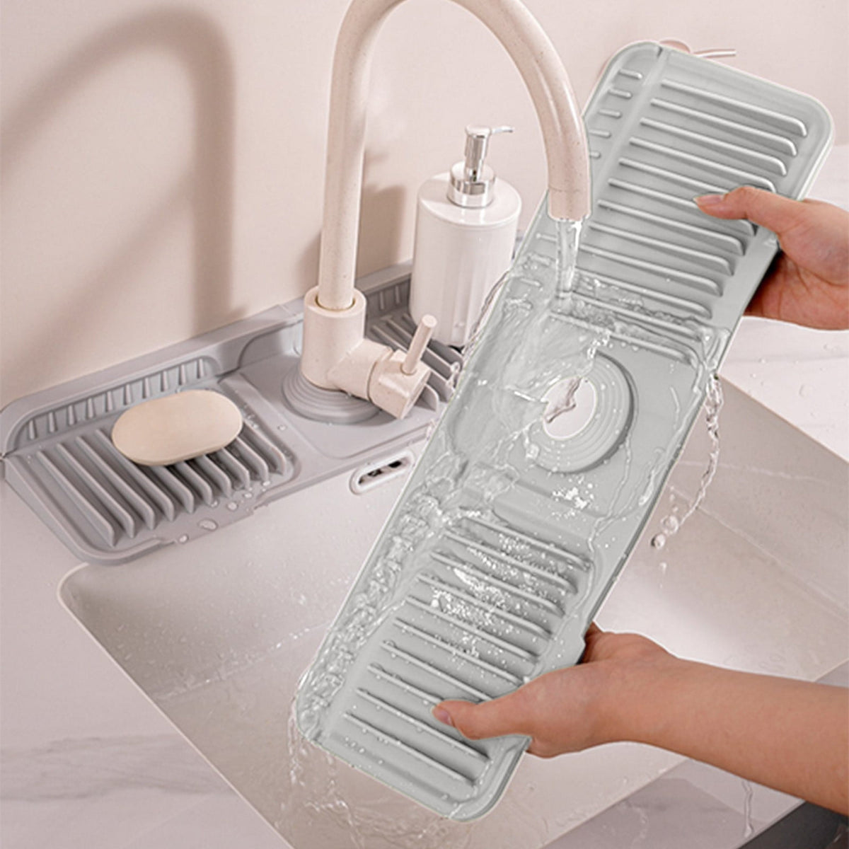 Silicone Sink Splash Guard, Kitchen Sink Accessory with Drip Tray, Button Style Silicone Faucet Drains Mat, Bathroom Kitchen Splashs Guard Countertop Storage Mat Gray