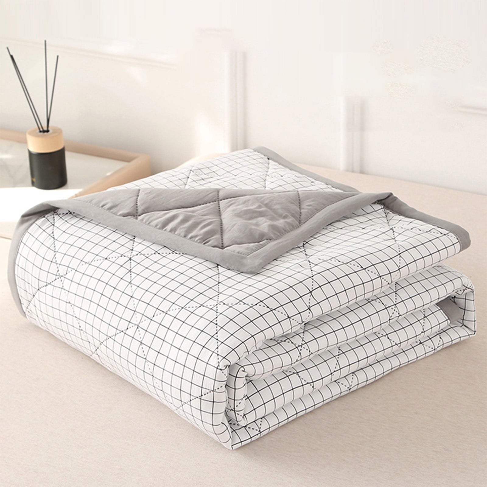 Summercome Cooling Quilt, Thin Quilts Summer Lightweight Comforter, Full Washed Cotton, Machine Washable, Soft Comfy Breathable Sleep Blanket for Hot Sleeper, Ultra-Cool Lightweight (Blue, Queen) Queen White