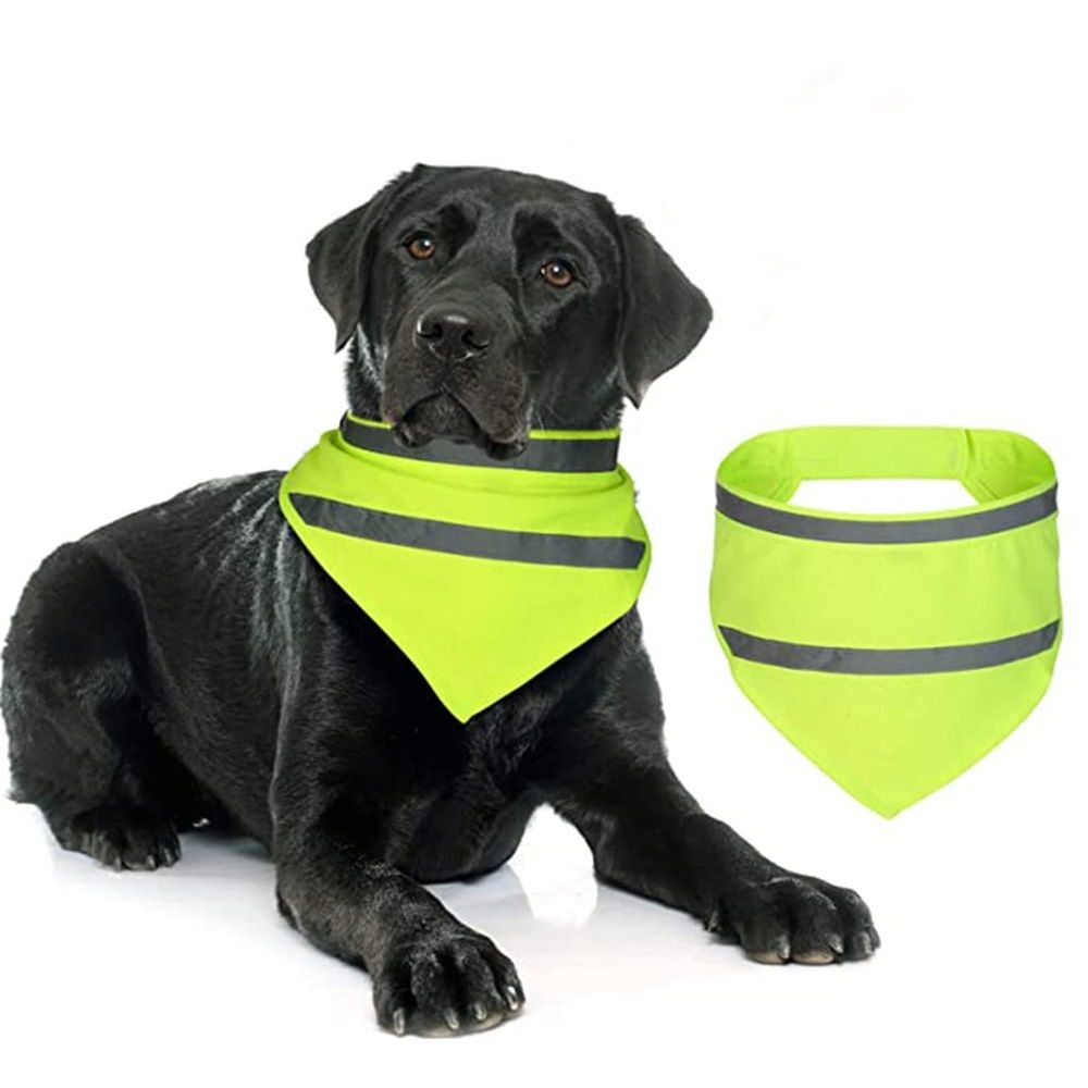 Set of 2 Dog Reflective Scarf Safety Pet Hunting Bandana, scarf reflective cat and dog drool towelGreen,M