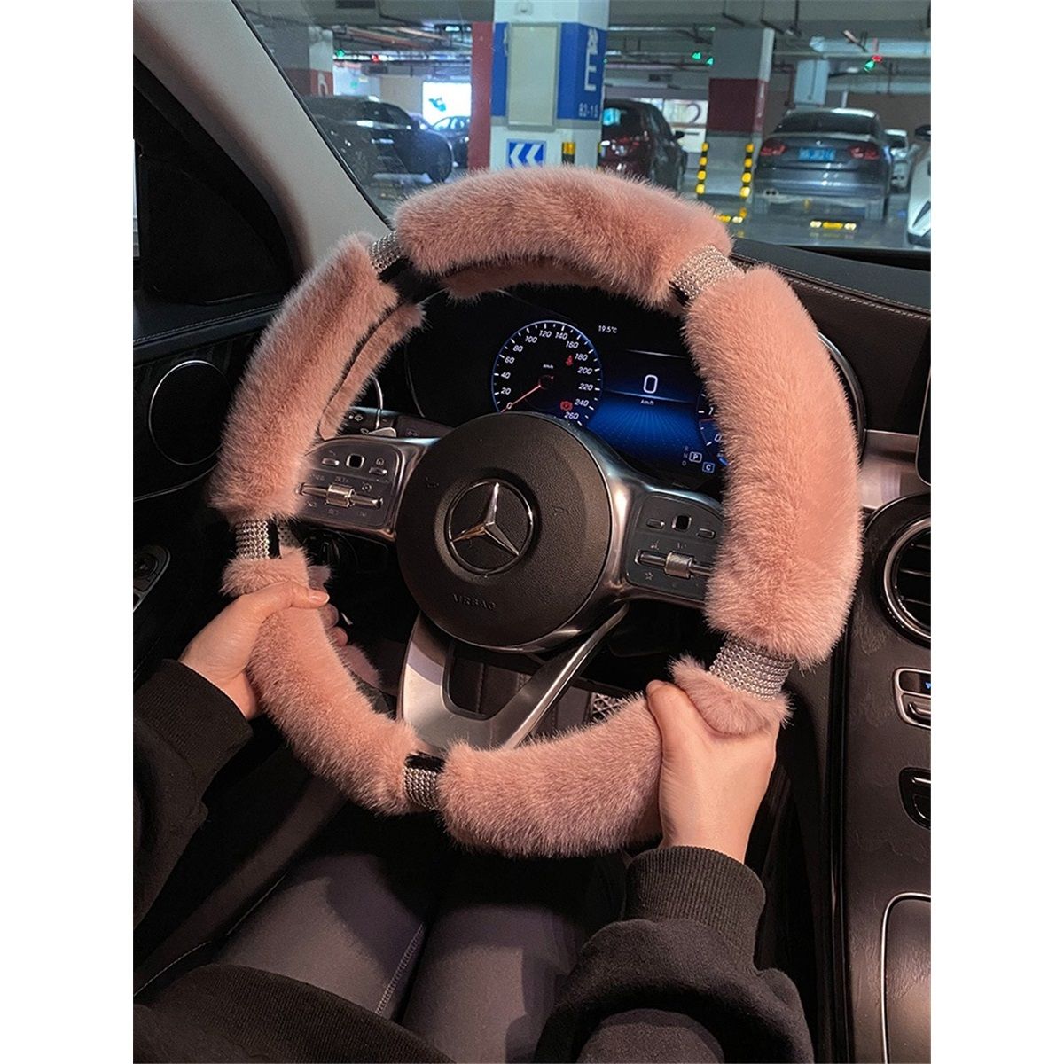 Fluffy Microfiber Plush Steering Wheel Cover with Bling Bling Crystal Rhinestones for Winter Warm, Universal 15 inch Fuzzy Steering Wheel Cover,pink