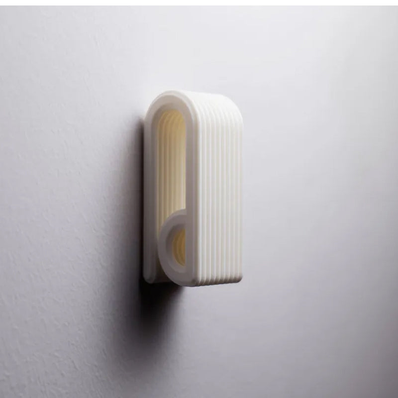 3D-printed press-lock towel hooks | Self-locking hooks, white