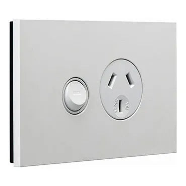 Clipsal Power Point 10A Single Saturn Zen Horizontal White | Z4015-ZW