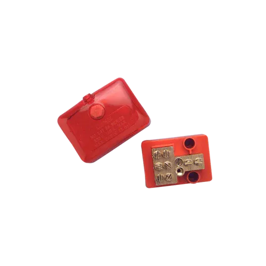Clipsal Active Link 140A 500V 4 Hole Front Wiring Panel Mount Red Base and Cover For 25-25 mm Cable | L4T35R