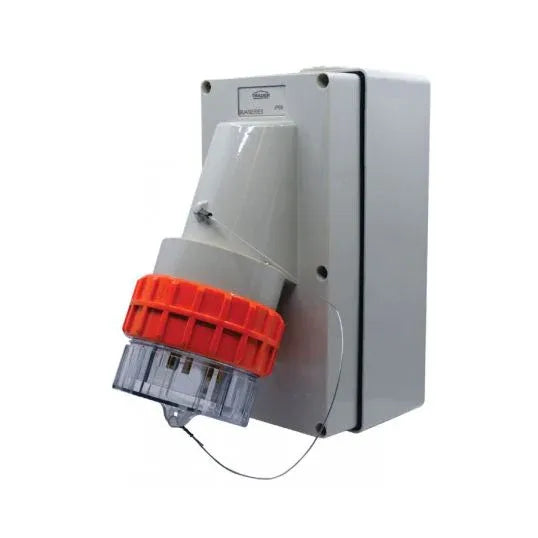 GSME Trader Buffalo Appliance Inlet 3 Round Pin 32A 250V IP66 | BUAI332
