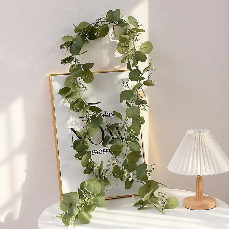 Eucalyptus Rattan-48 Heads Three-forked With Fruits