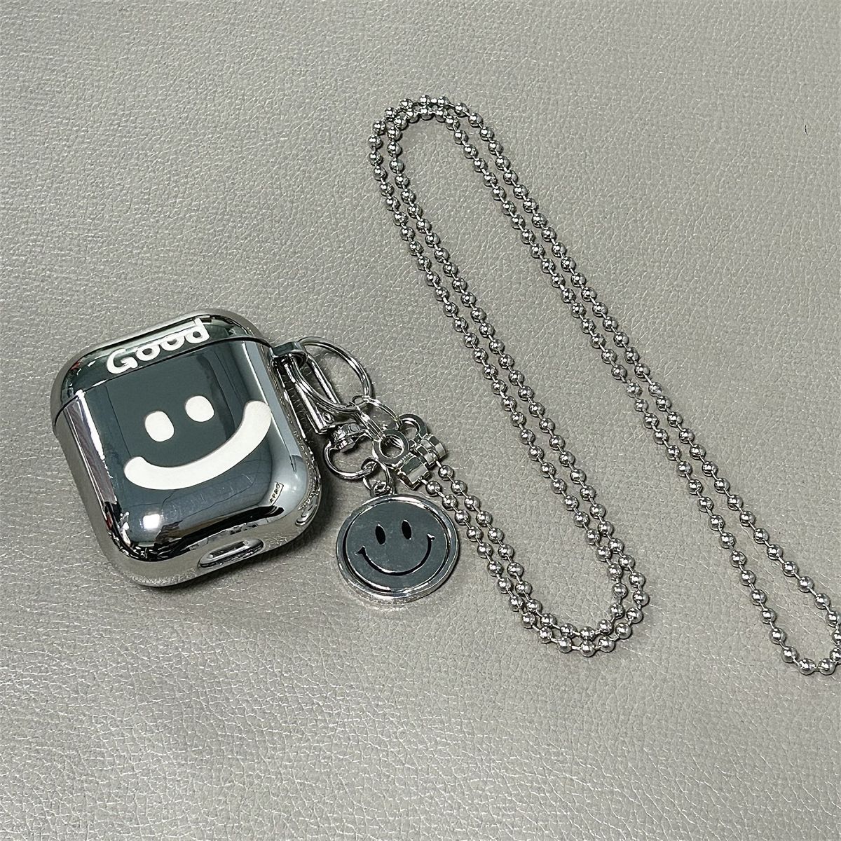 Laser Engraved Smiley + Matching Keychain + Necklace AirPods pro2
