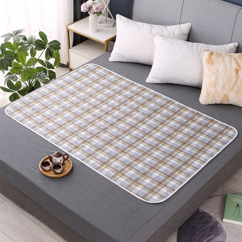 Washable Leakproof Bed Pad 100x150cm, Breathable 4-Layer Structure, Slip Proof, Summer Town Print, Fresh Aesthetic Style