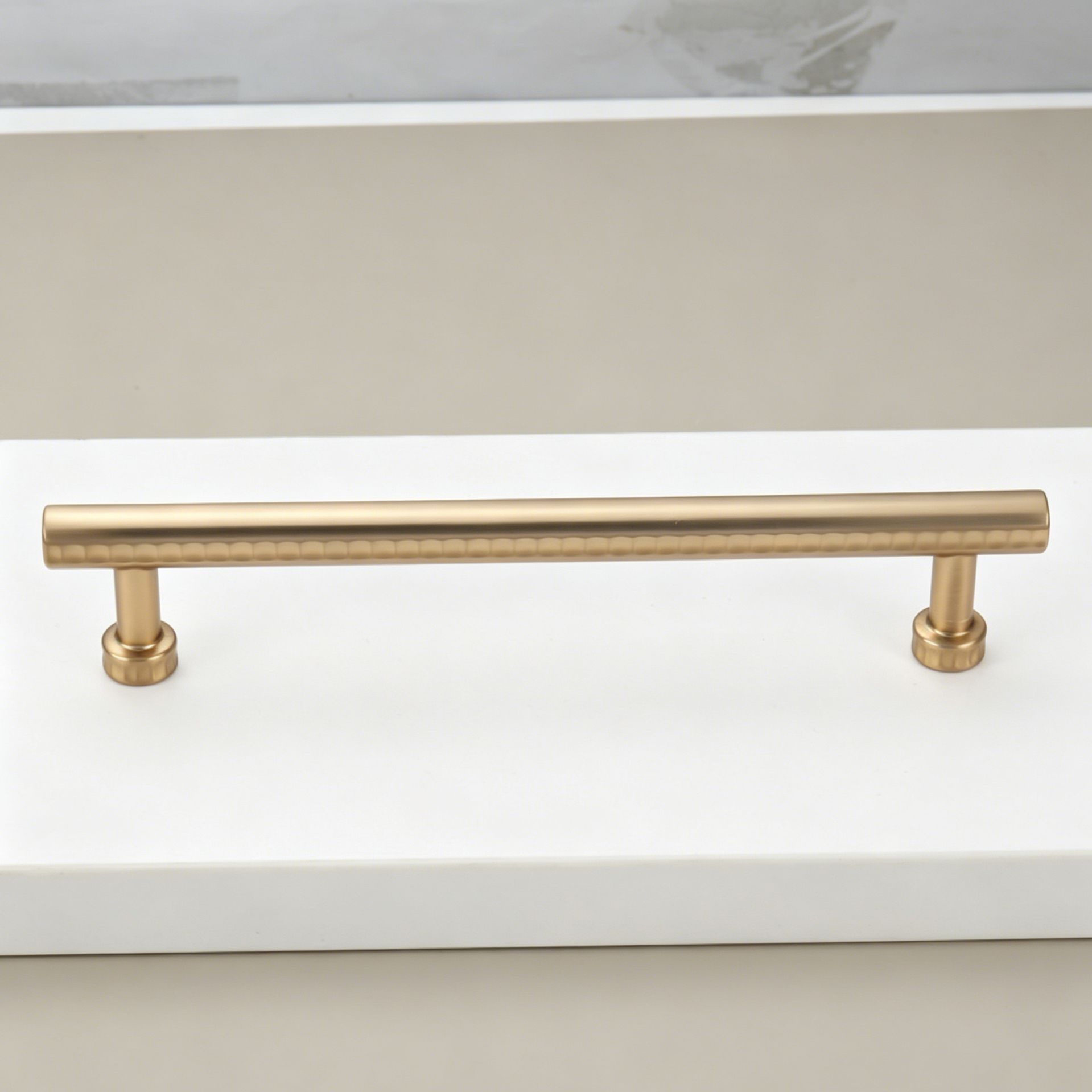 128mm Hole Spacing Hammered Tube Cabinet Pull 2pcs
