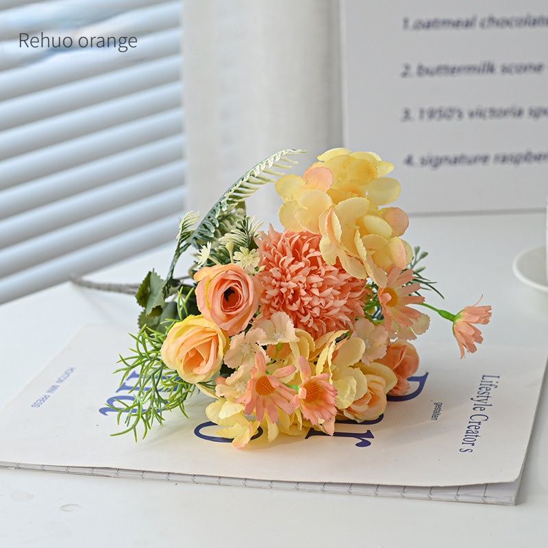 7-Branch Handheld Artificial Bouquet | Ins-Style Spring Romance, Long-Lasting Healing Little Happiness/7-prong rose hydrangea [Hot Orange]