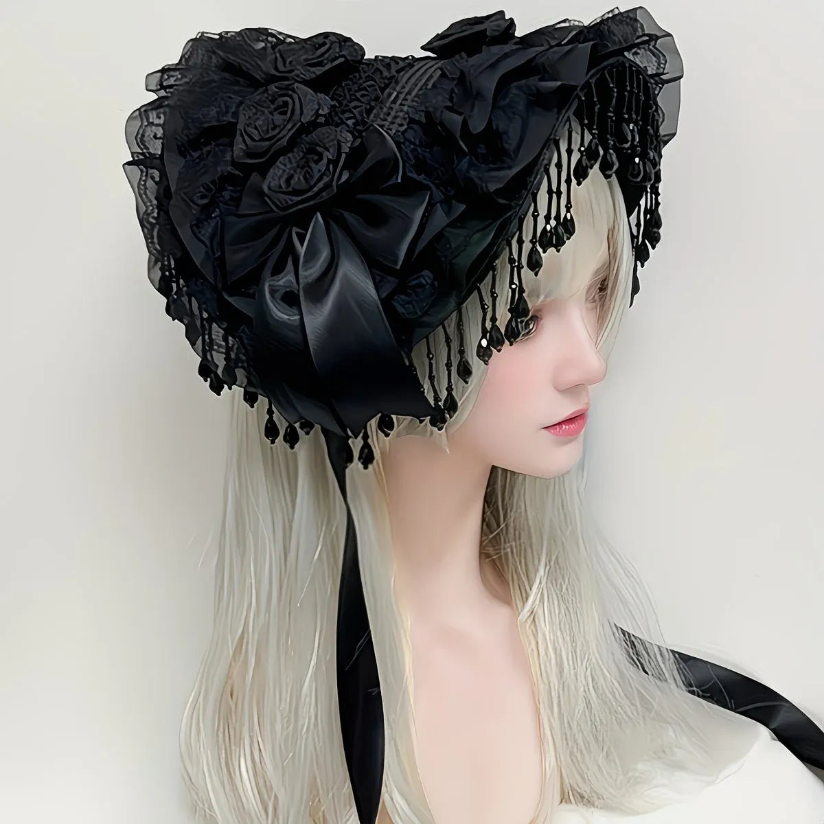 Original Handmade Straw Lolita Hat, Adorned with Handcrafted Pearl Tassels, Blending Gothic Dark with Elegant CLA Style – Large Silhouette Flatters the Head Shape, Full of Atmosphere./Black flower