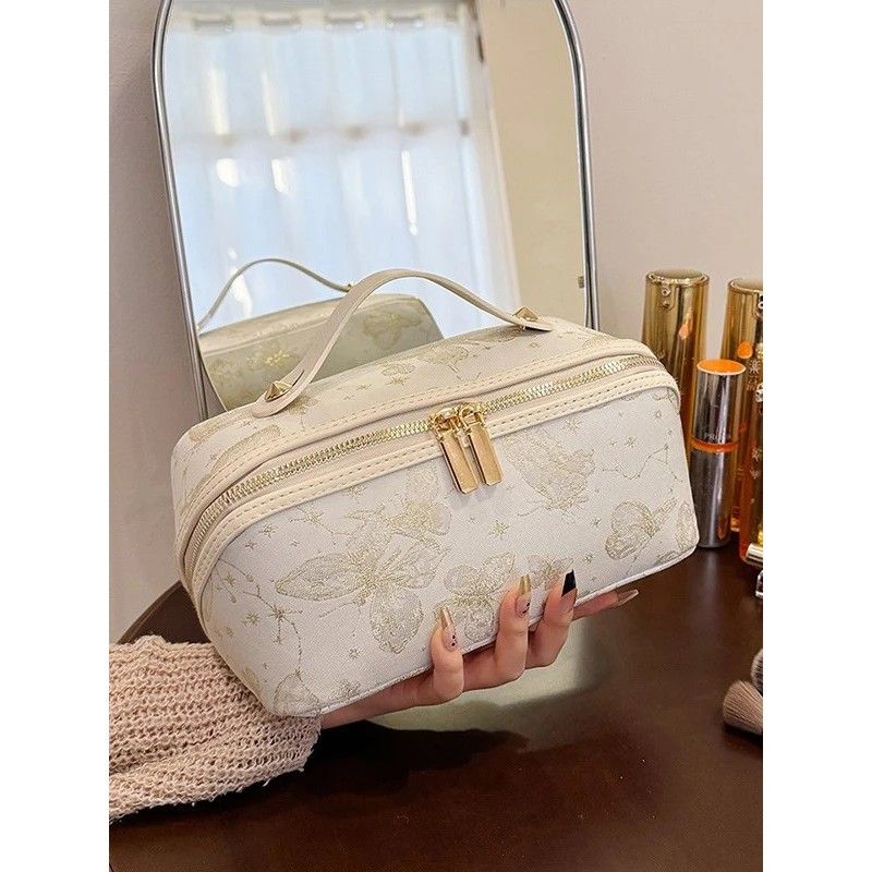 New Vintage-Style Makeup Bag, Portable Large-Capacity Hand-Wash Toiletry Bag, Cosmetic Organizer, Suitable for Travel and Daily Outings.WHITE