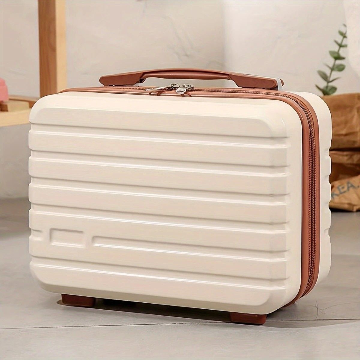 14 Inch Mini Makeup Case, Lightweight Cosmetic Travel Bag with Shoulder Strap & Zipper Closure(Brown)