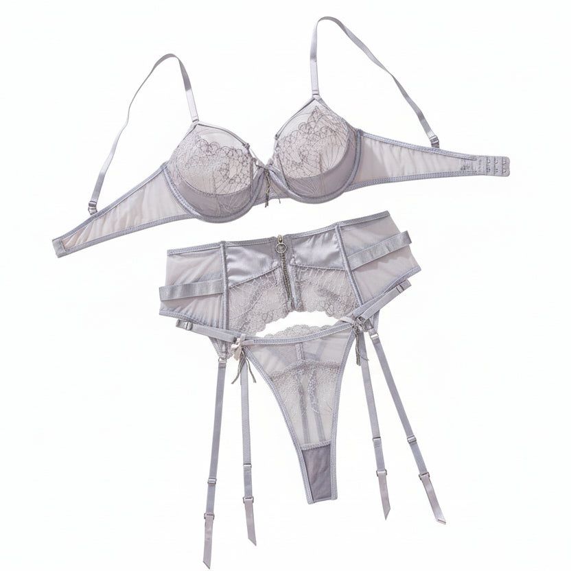 House Of Dasein Perspective Embroidered Mesh Splicing Sexy Underwear 3-Piece Set - Silver - L