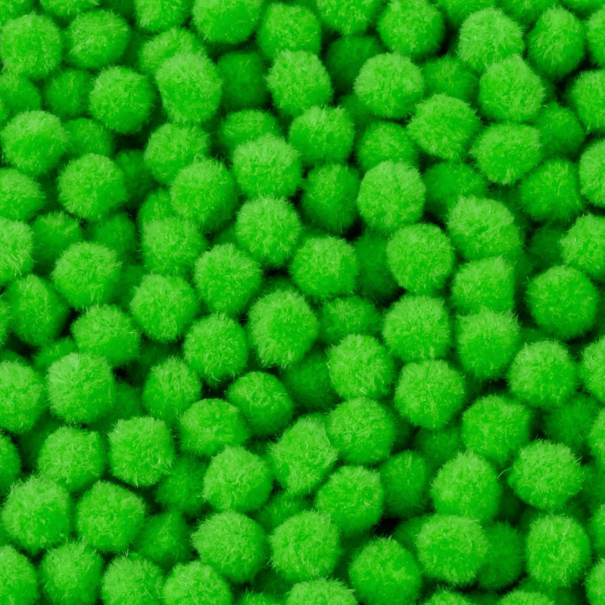 Light Green Pom Poms for Crafts - 800pcs Vivid Soft Fluffy Balls pompones para llaveros for DIY Projects, Party Decor, Scrapbooking, Home Decor & Arts Supplies,1/2 Inch