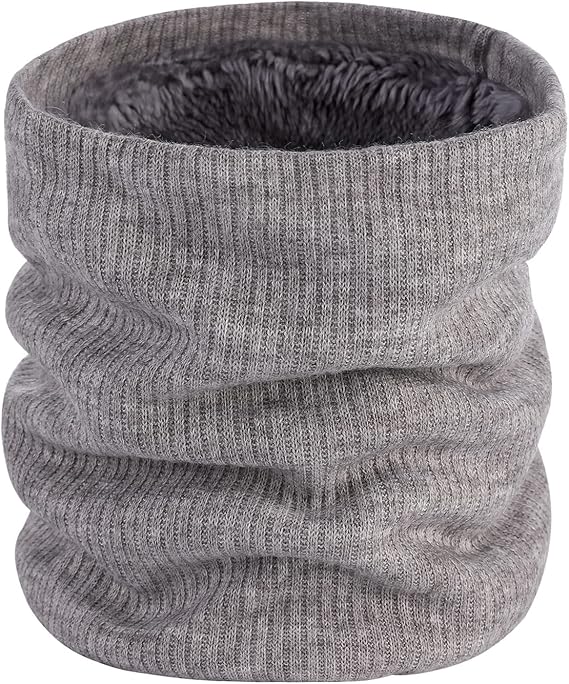 Light Grey Fleece Scarf for Winter Sports Warmth and Comfort