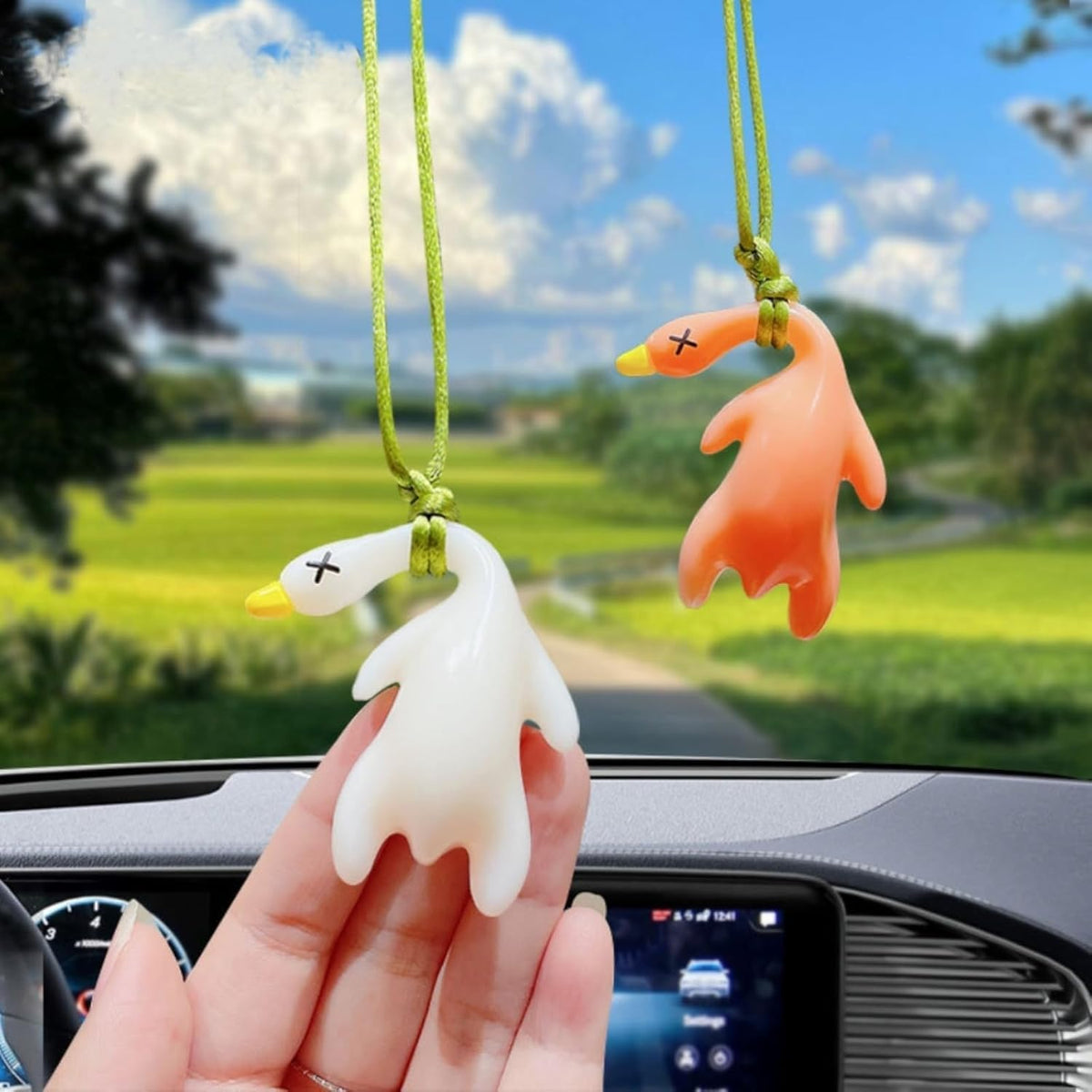 6 Pcs Duck Car Pendant, Violetfox Color-Changing Duck Sunscreen Tester UV Temperature Reminder, Funny Cute Roast Hanging Ornament for Car Mirror Bicycles Bags and Cellphones (Resin)