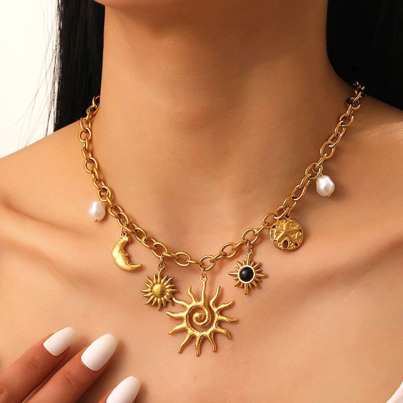 Bohemian-style multi-pendant necklace, gold-plated titanium Cuban chain, women's sun-and-moon pearl collar necklace