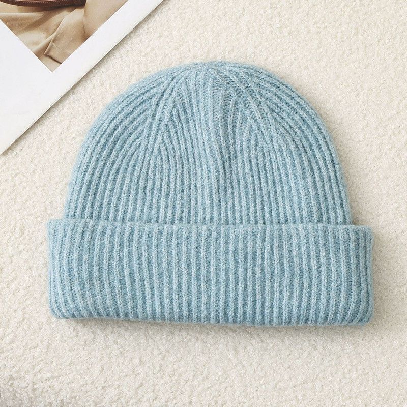 Solid Color Knit Beanie, Unisex Minimal Cuffed Warm Winter Hat with Slim Face Design - Blue