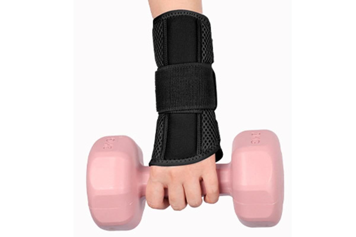 Adjustable Wrist Brace with Removable Steel Splint for Carpal Tunnel Support - Black & Left & M