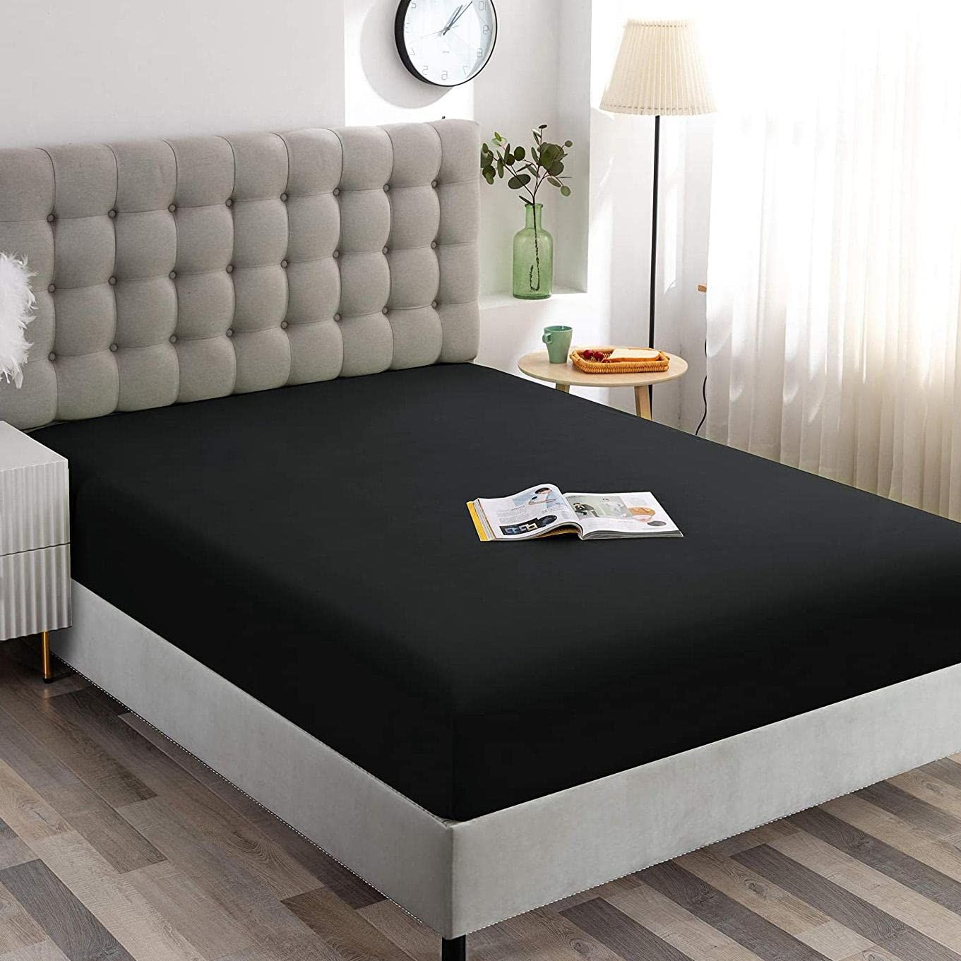 Hotel Quality Fitted Sheet - 1 Piece Fitted Sheet  -Breathable Bedding - Wrinkle, Fade, Stain Resistant- 16inch/40cm Deep Pocket Fitted Bed Sheet-Wrinkle and Fade Resistant,(Black,Queen)
