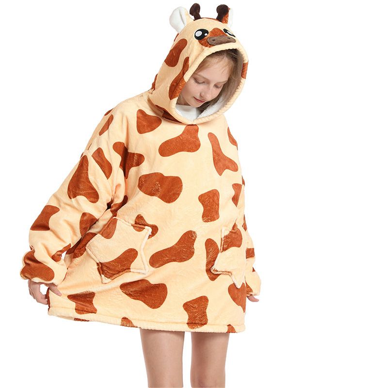 Childrens Cartoon Flannel Hooded Blanket Polyester Children's cold clothing giraffe All yards