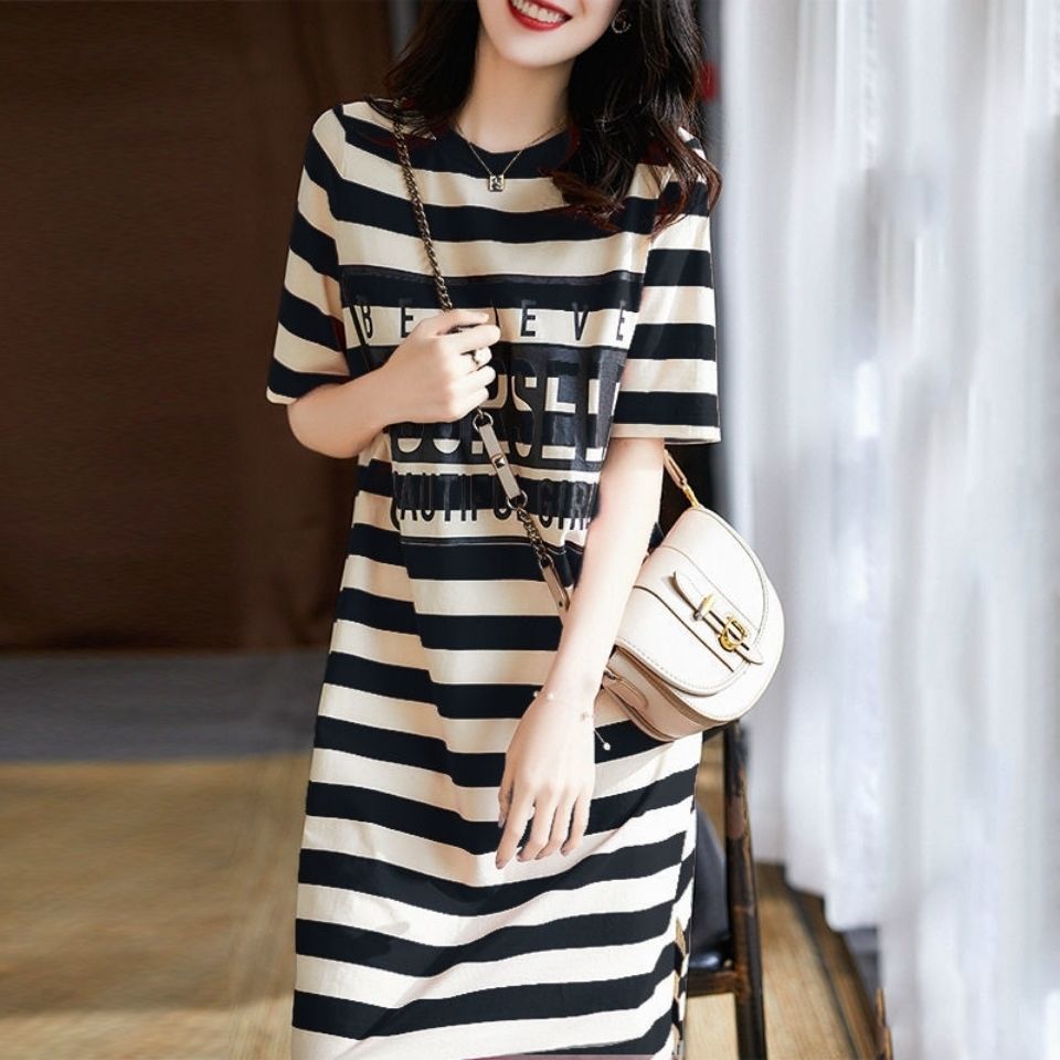Zebina Womens Striped Short Sleeve Dress Black XL Size: XL; Height (cm): 170-175; Weight (kg): 60-65; Bust (cm): 94-98; Waist (cm): 78-82; Shoulder width (cm): 40; Length (cm): 64