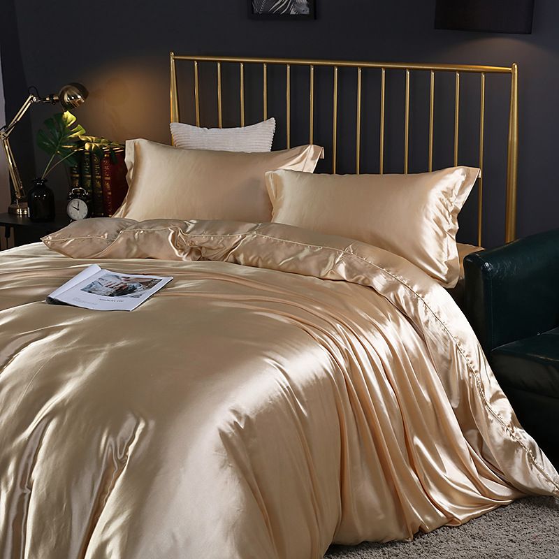 Shurui Silk Four Piece Set 150x200cm 1.5 m bed hat [quilt cover 200x 230cm]]