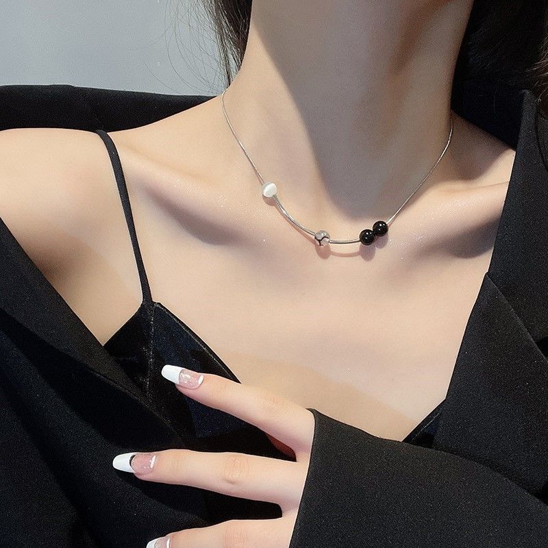 Necklace Women Alloy Bow Water Wave Chain Black bead necklace