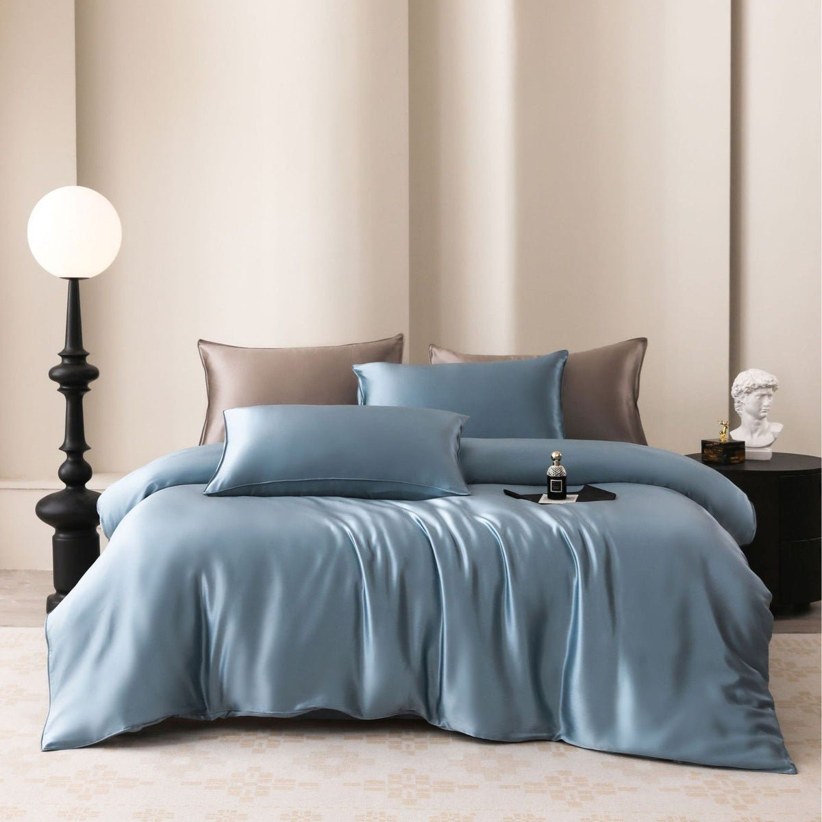 Oval Silk Workshop 22 Momme Silk Four Piece Set 1.2 m bed (1.5x 2 m quilt cover 2x 2.3 sheets
