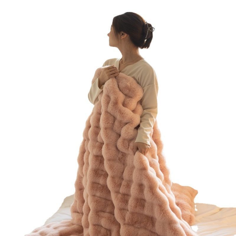 Velvet Blanket Polyester 180x200cm Creamy White Pink 180*200cm