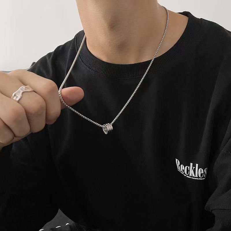 Titanium Steel Necklace Small Waist Pendant Unisex Small waist. 70cm titanium steel chain