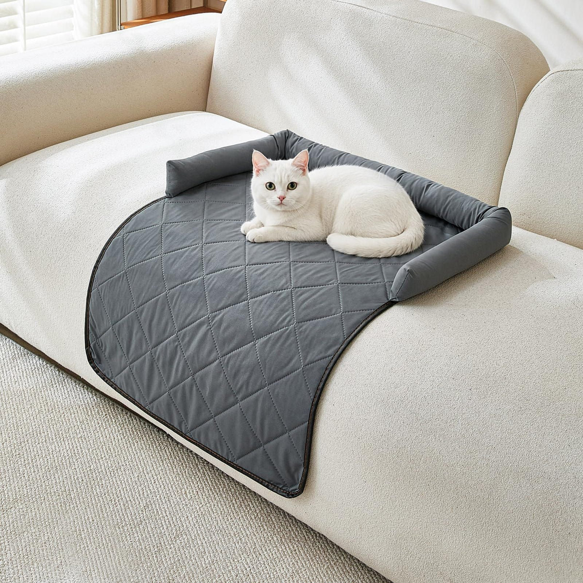 Cooling Pet Mat with Bolster Side Support – Scratch-Resistant, Self-Cooling, Non-Slip Base for Cats & Small to Medium Dogs, Perfect for Sofa, Floor, Car, or Outdoor Use (M, Grey)